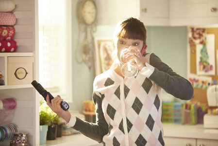 ob-s4-allison-with-gun